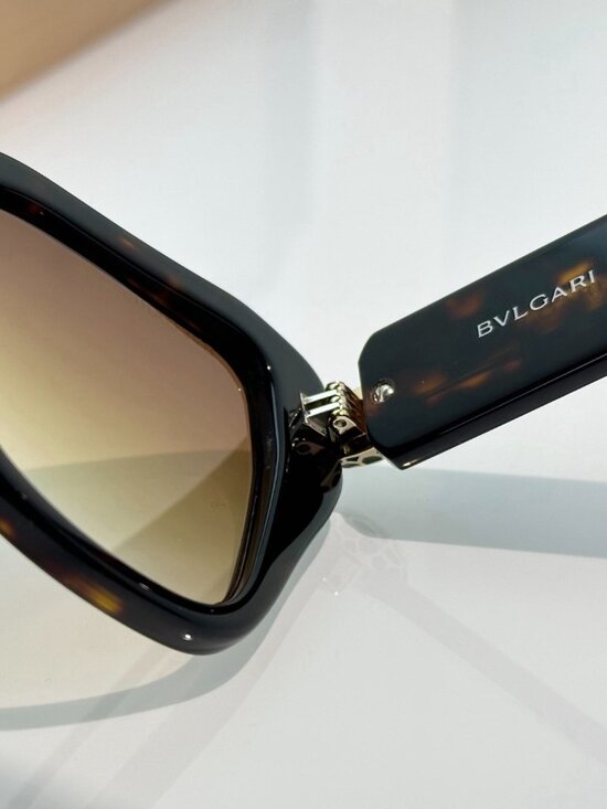 Bulgari Tortoiseshell Gradient Cat-Eye Sunglasses - Brown main image 4